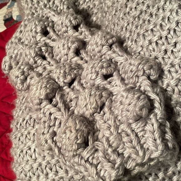 Macaron gray bubble-sleeve knit soft sweater Small BOHO grey hand knit Pom Pom - Picture 10 of 16